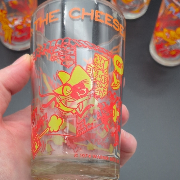 Colorful Cartoon Character Glass Set - Picture 6 of 12